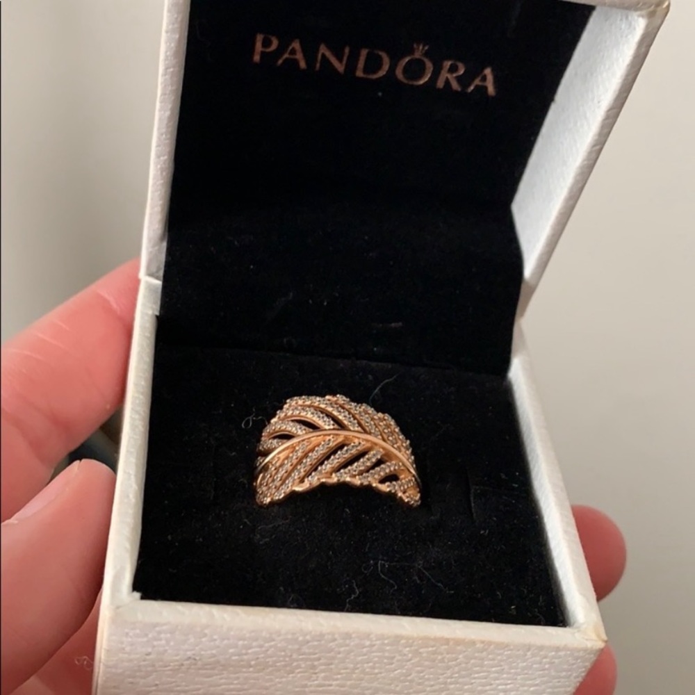 Pandora feather ring